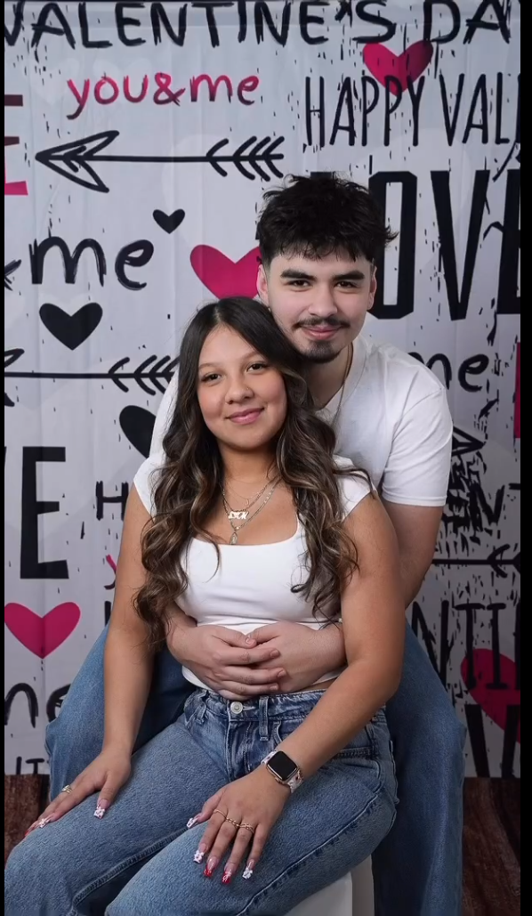 Valentine's Day Cupid's Arrow Romantic Text Graffiti Wall Wood Floor Backdrop M12-19