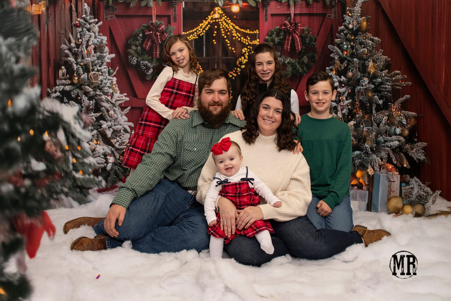 Christmas Red Barn Entrance Backdrop BRP7-224