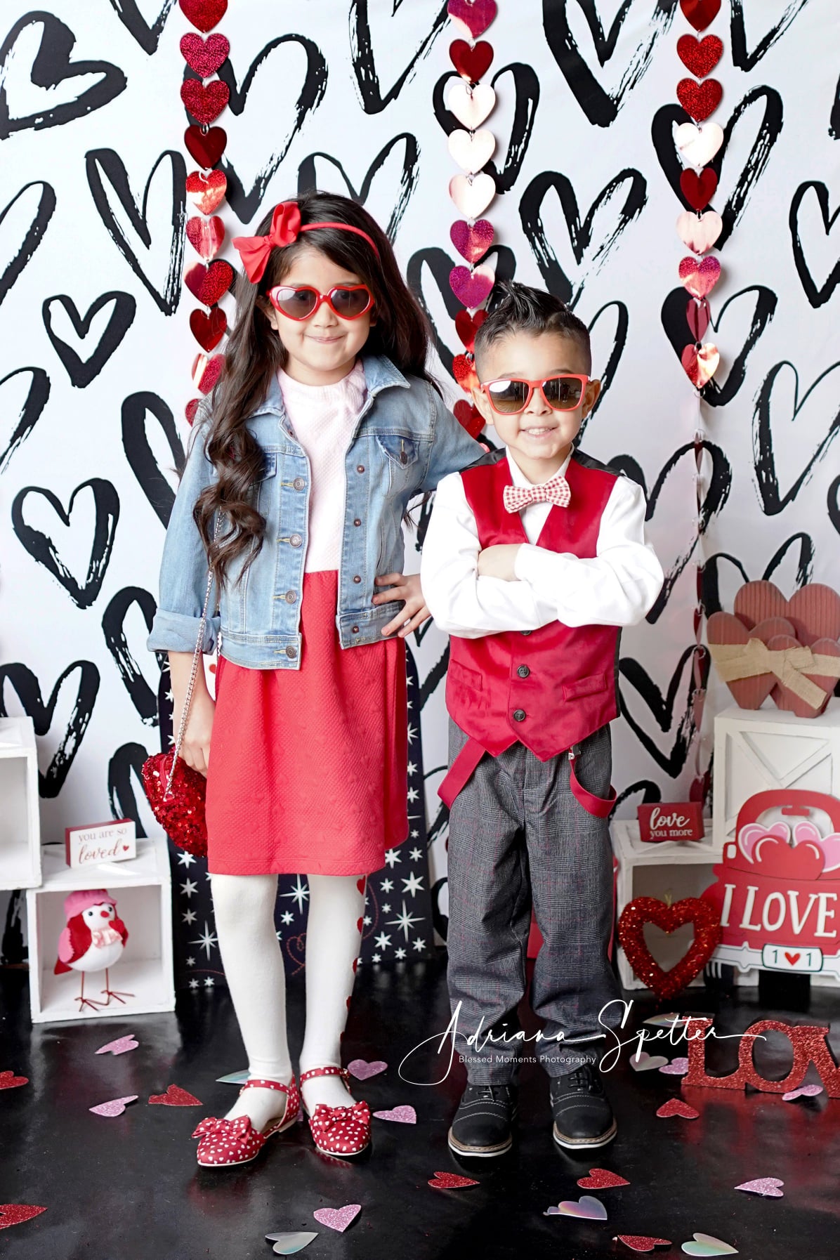 Valentine's Day Backdrop Love Hearts White Wall Valentines Backdrop MRR10-36