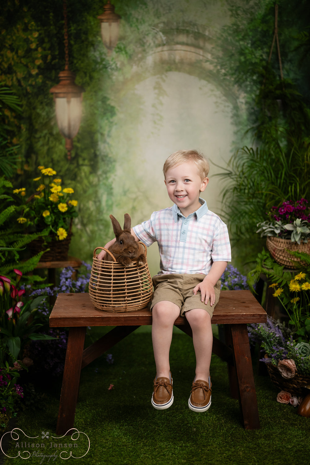 Enchanted Forest Backdrop Magical Misty Arch Lanterns Forest Backdrop MRR9-94