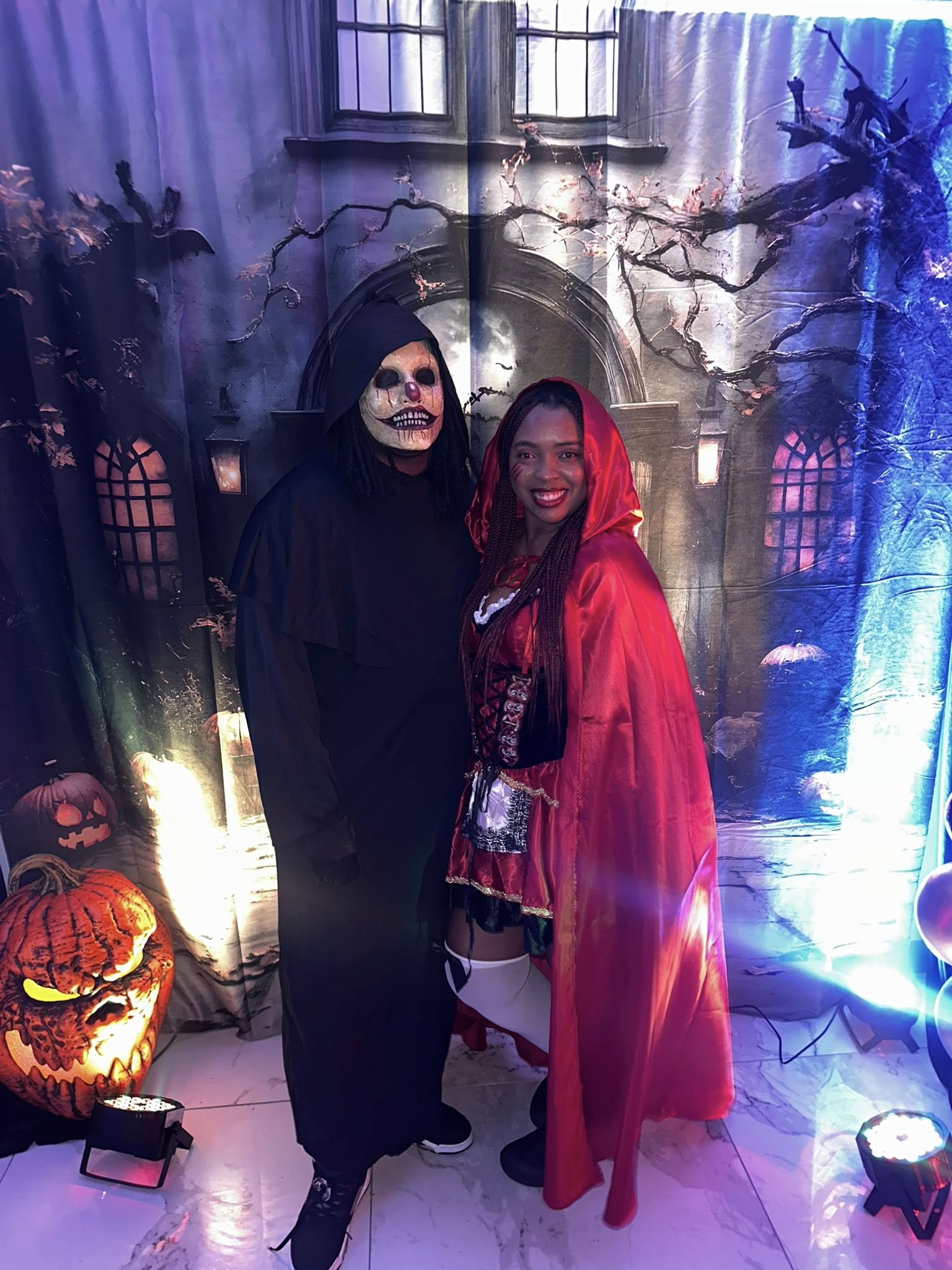 Spooky Halloween Night Cemetery Gate Backdrop RR8-373