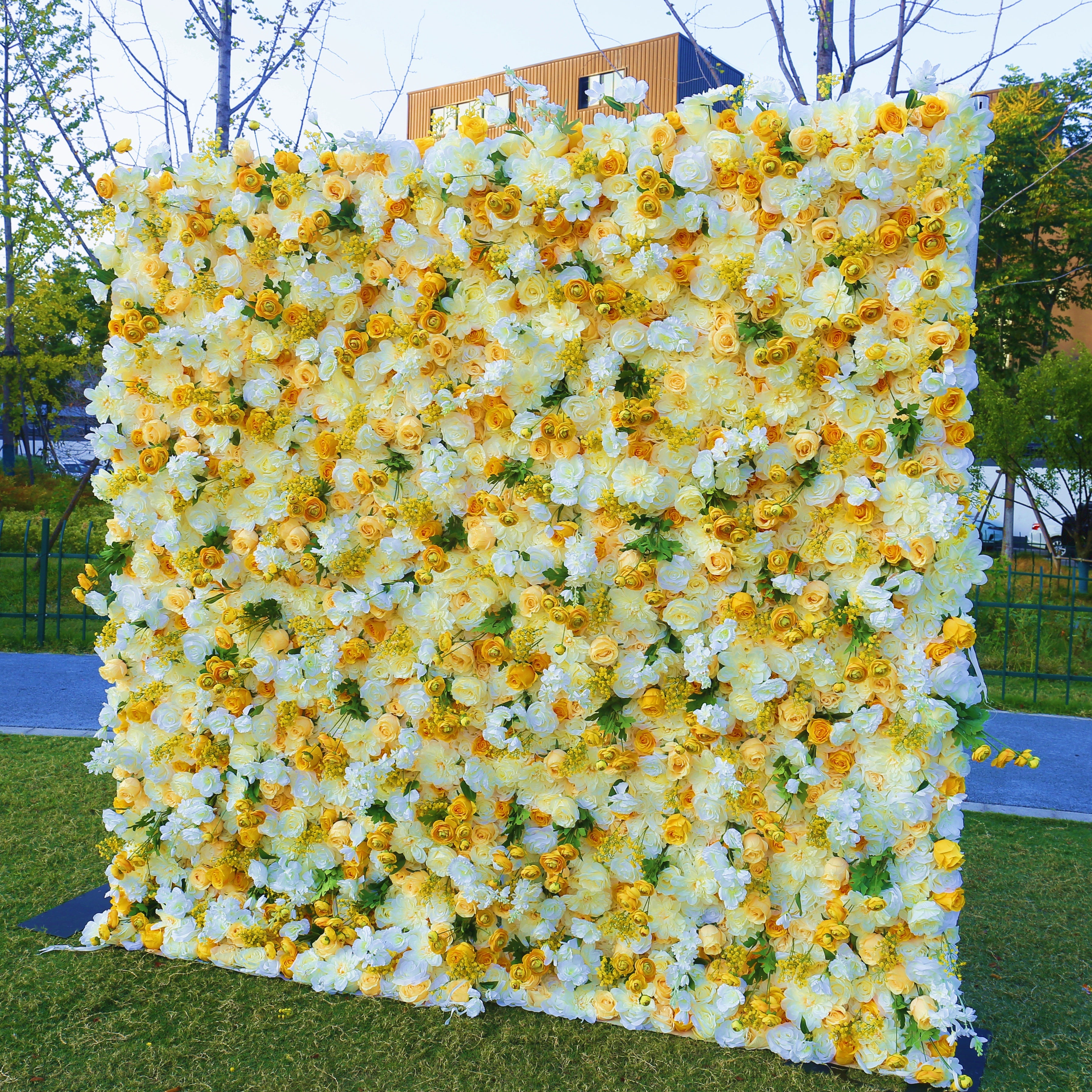 5D White and Yellow Silk Roses Artificial Roll Up Flower Wall ACFW-003