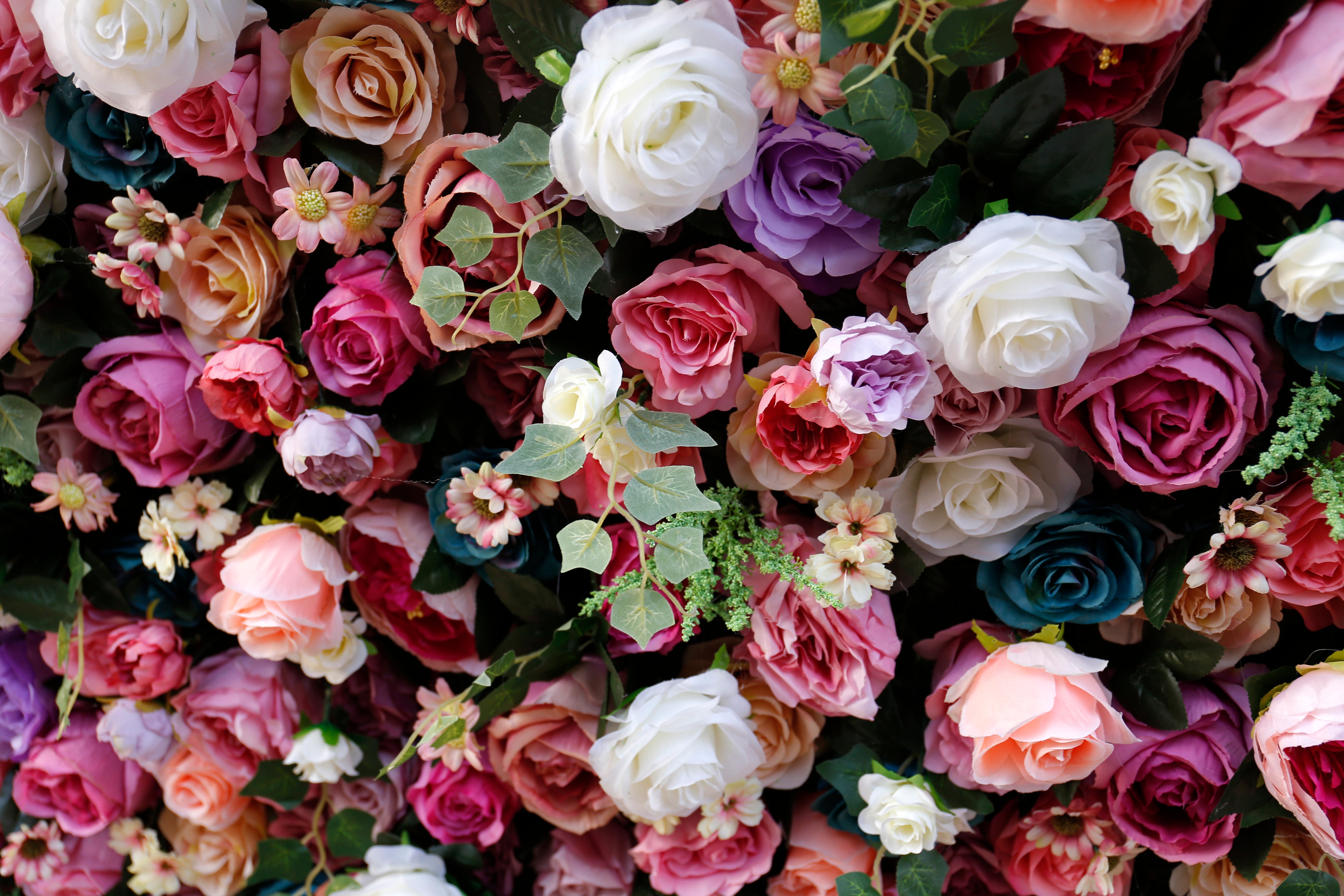 High-Density Mixed Color Artificial Rose Roll Up Flower Wall ACFW-006