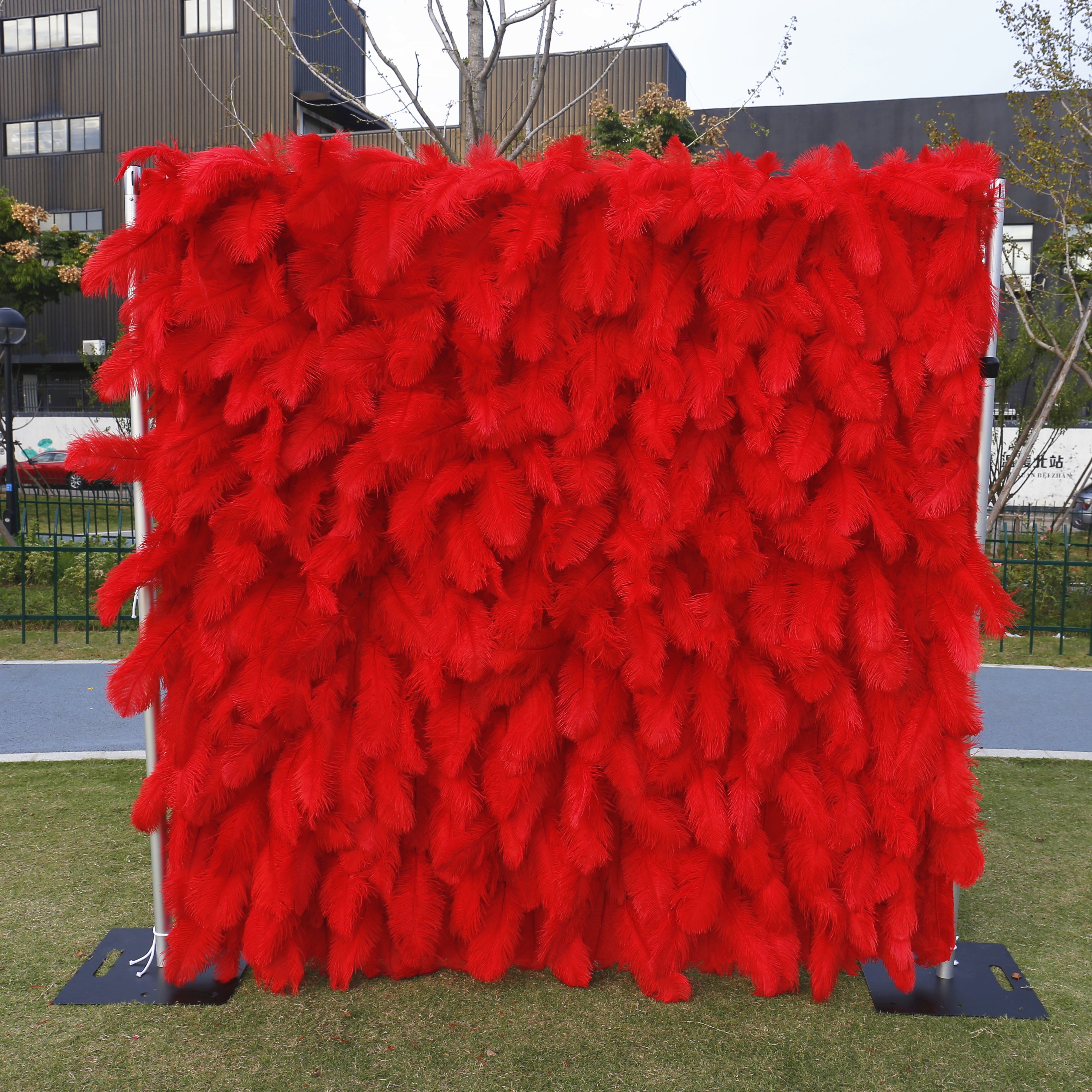 Hot Red Feather Hanging Flower Wall Party Events Backdrop ACFW-069