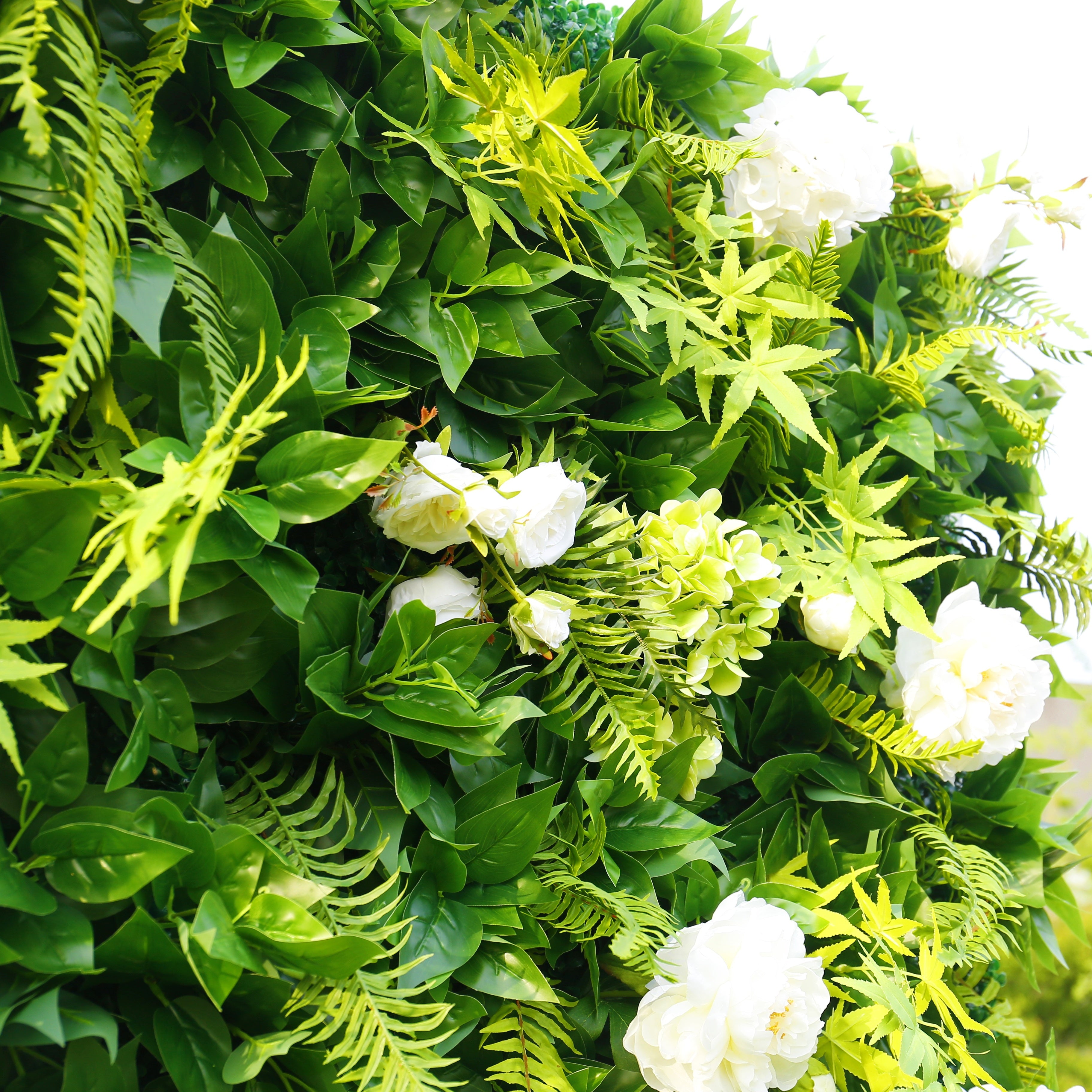 Green Leaves with White Flowers Fabric Roll Up Flower Wall ACFW-162