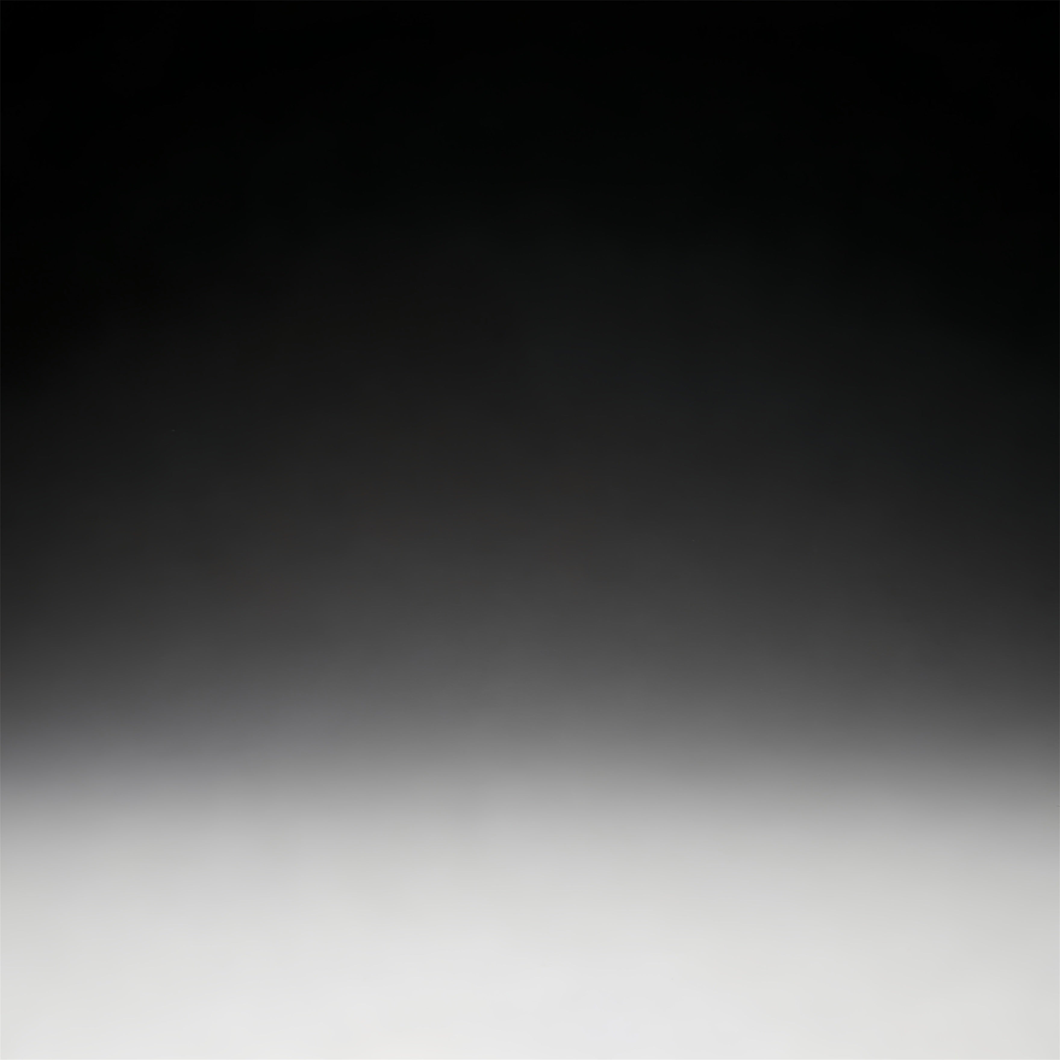 White Gradient Backdrop Deep Black White Horizon Best Backdrop For Headshots CSH62-56
