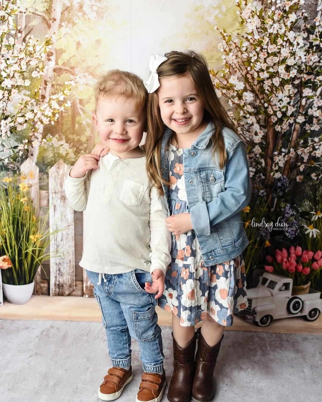 Fine Art Backdrops Spring Garden Fence Flowers Truck Artistic Backdrop MRR9-34