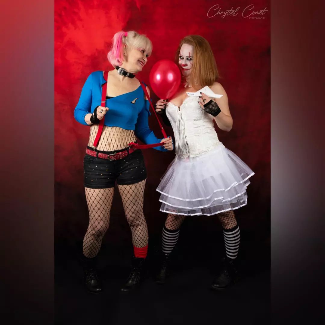 Abstract Watercolor Red Portrait Backdrop for Photo Shoot D206