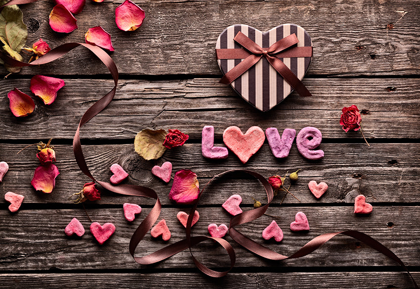 LOVE Hearts Gift Wood Valentine Backdrop