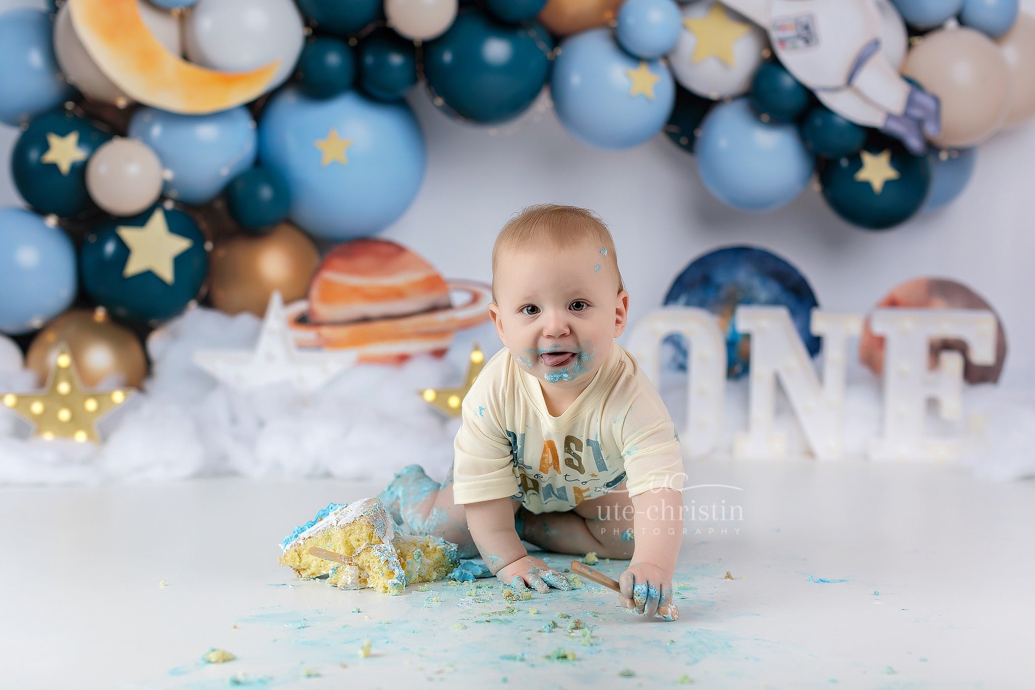 1st Birthday Backdrop Space Astronaut Balloon Adventure Cake Smash Backdrop MRR9-58
