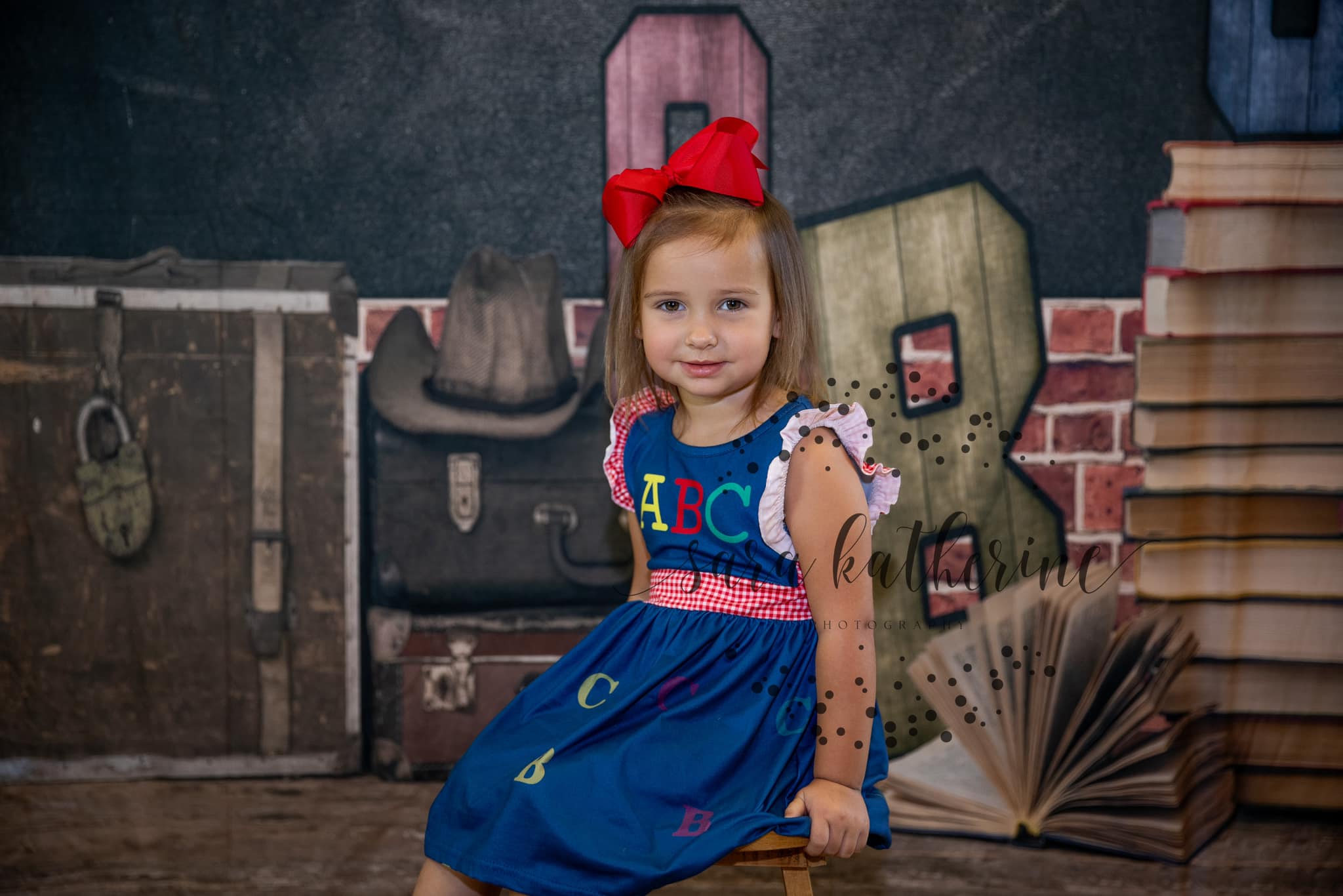 Alphabet Suitcase Blackboard School Backdrop M5-115