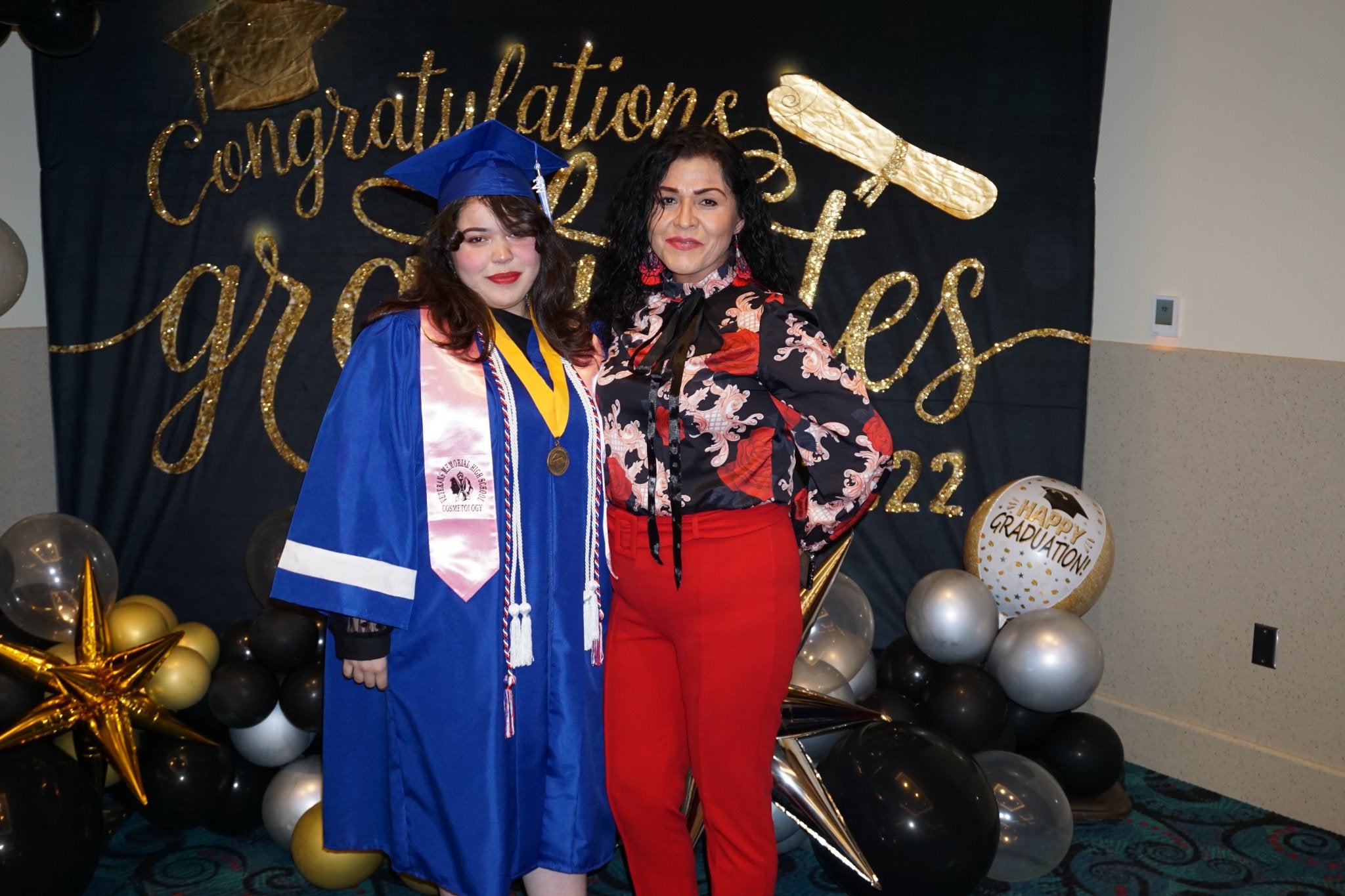 Graduation Congratulations Gold and Black Class Of 2025 Photo Backdrop SH-253