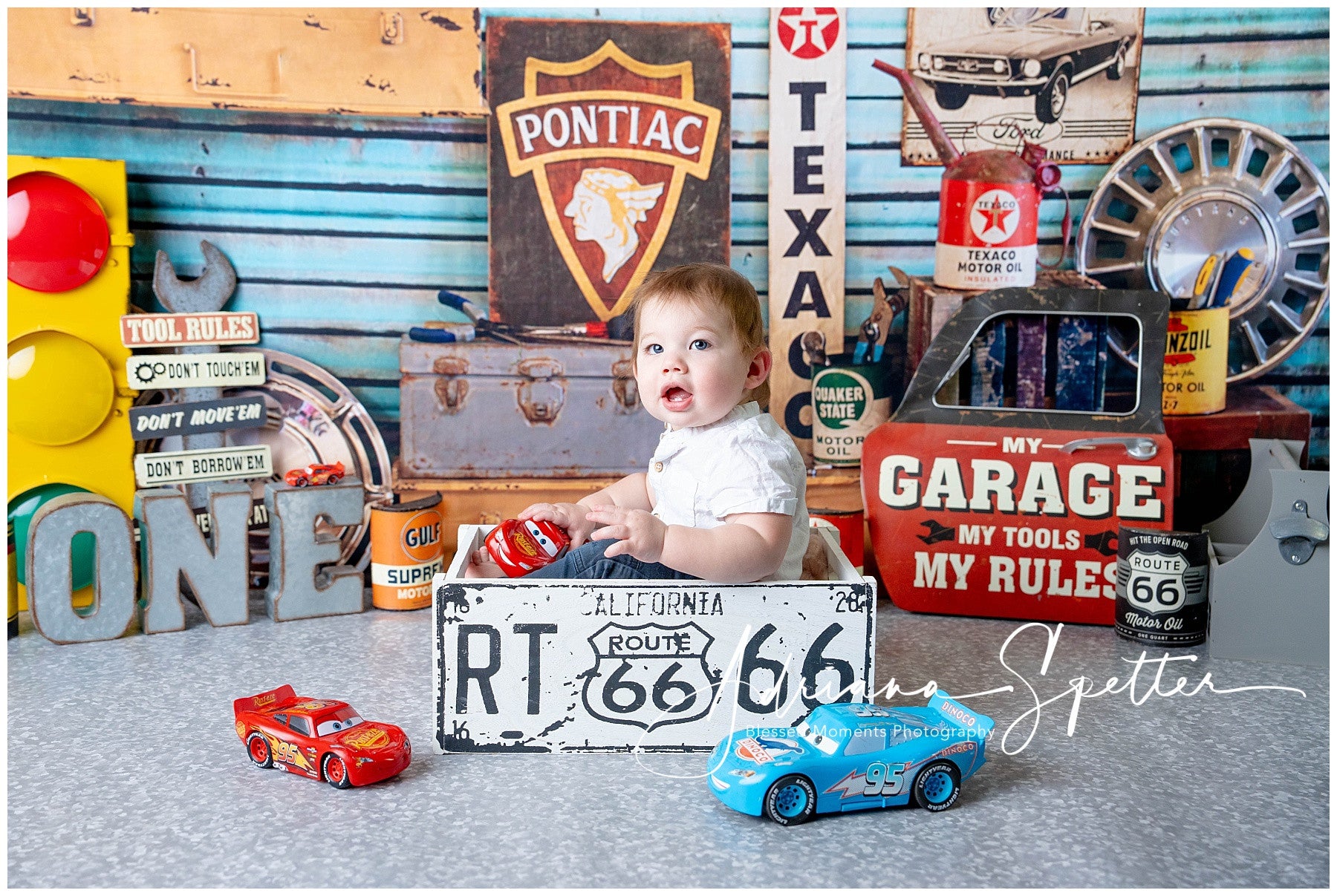 Newborn Photo Backdrop Vintage Garage Route Signs Kids Backdrop MRR9-127