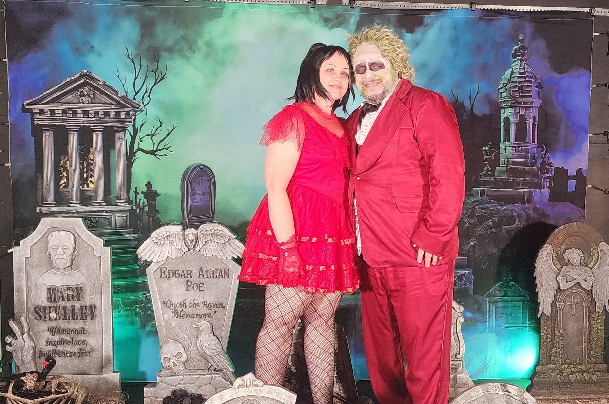 Halloween Graveyard Backdrop Glowing Foggy Tombstones Halloween Backdrop MRR8-24