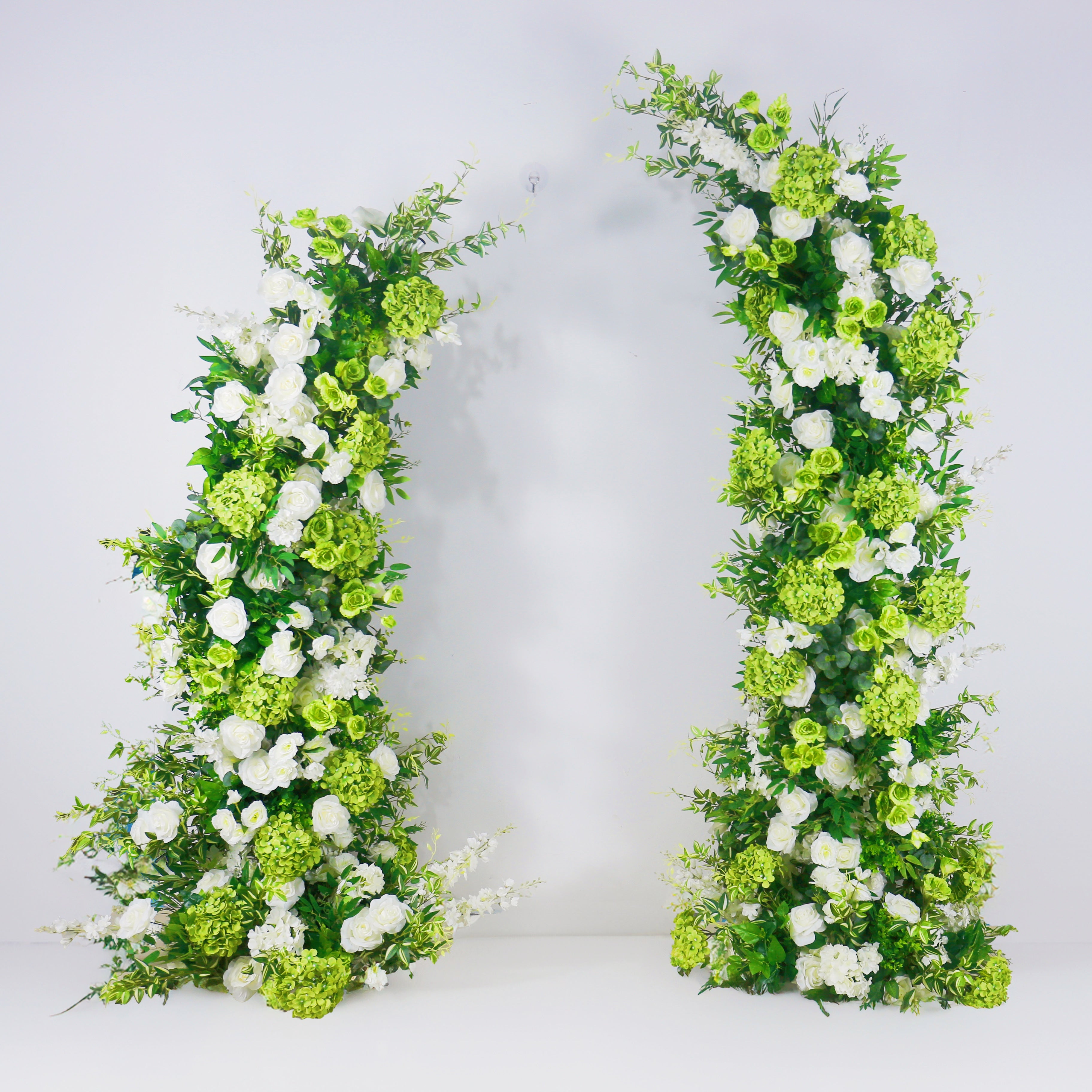 White Cloth Flowers with Greenery Horn-Shaped Flower Wall Party Decor ACAW-004