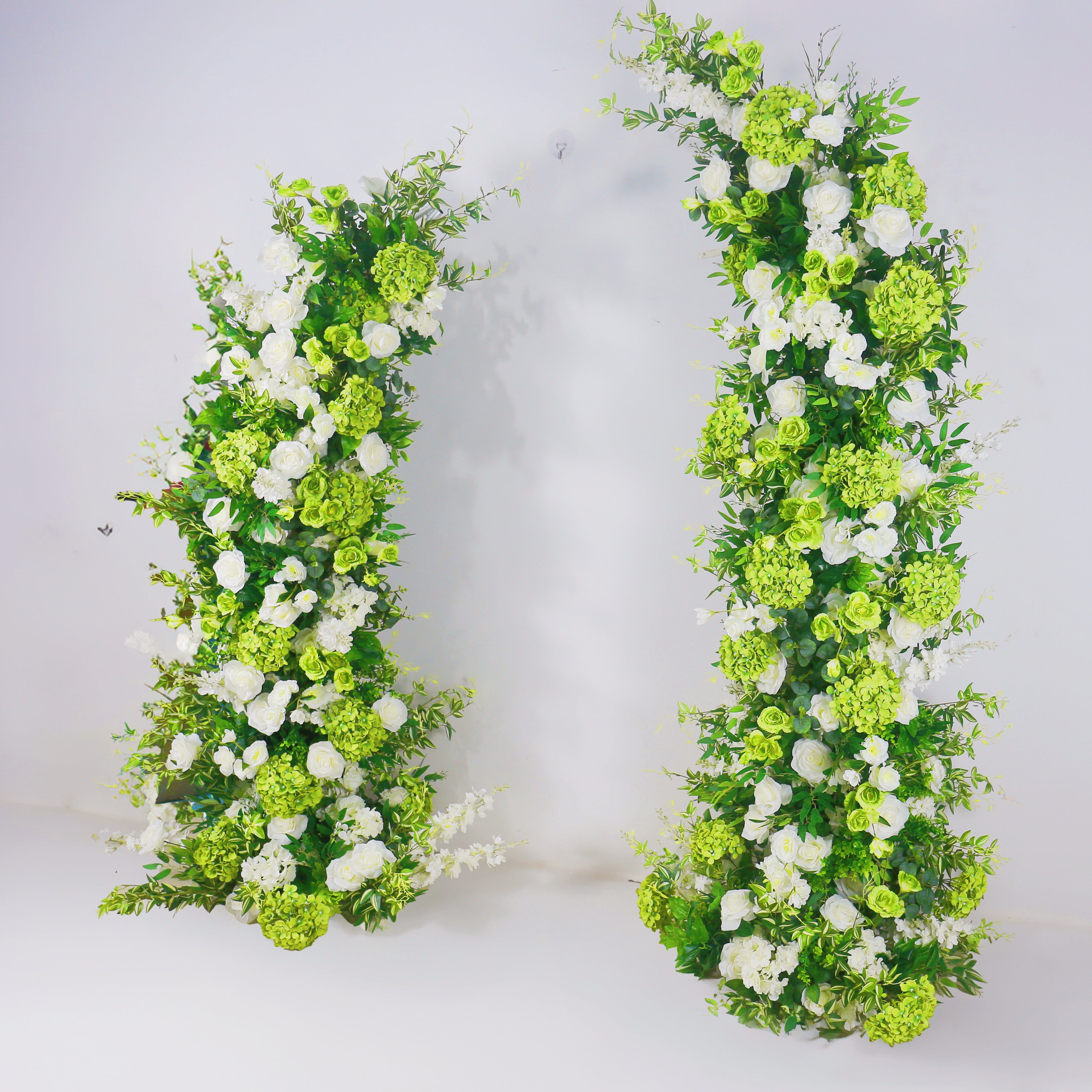 White Cloth Flowers with Greenery Horn-Shaped Flower Wall Party Decor ACAW-004