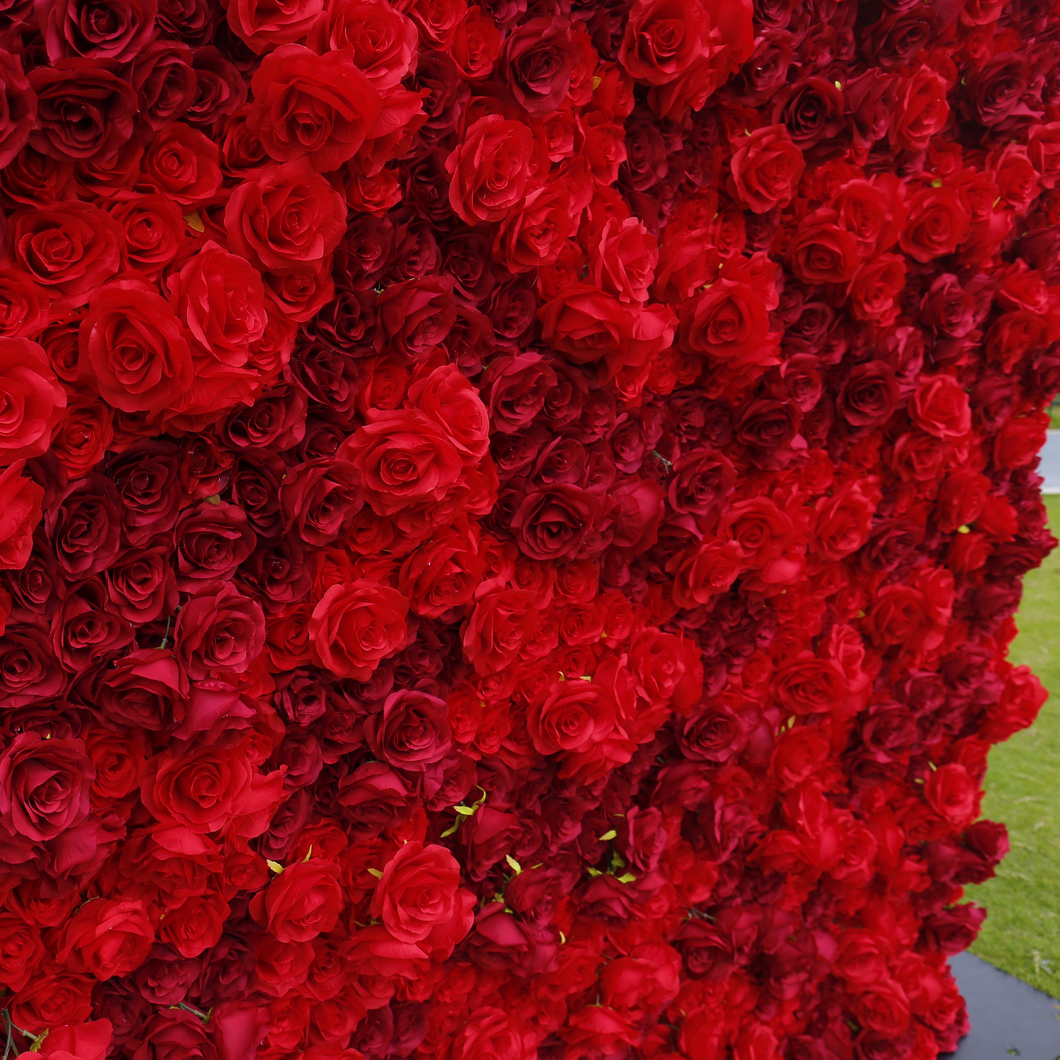 5D Full Red Fabric Rose Wedding Artificial Roll up Flower Wall ACFW-084