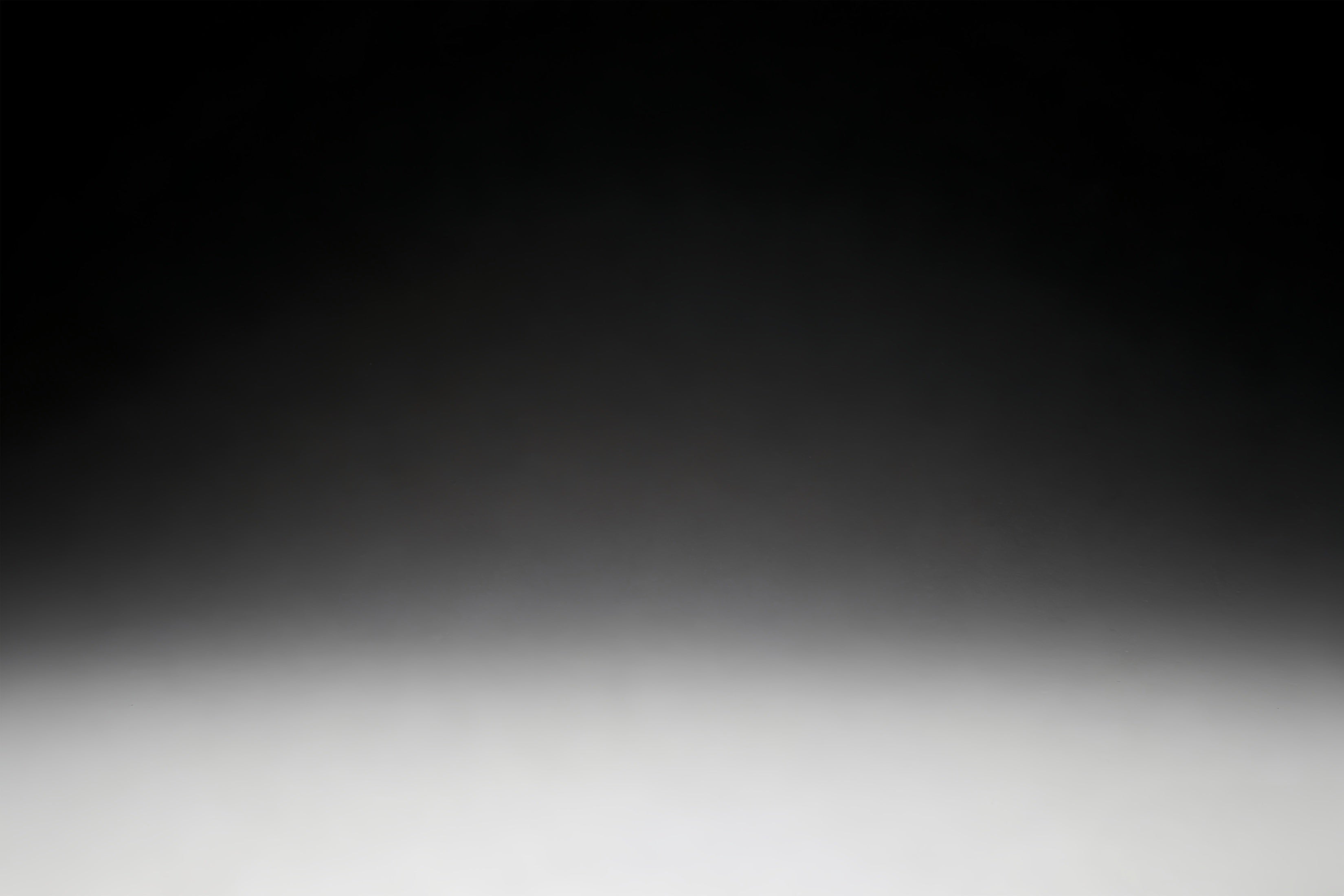 White Gradient Backdrop Deep Black White Horizon Best Backdrop For Headshots CSH62-56