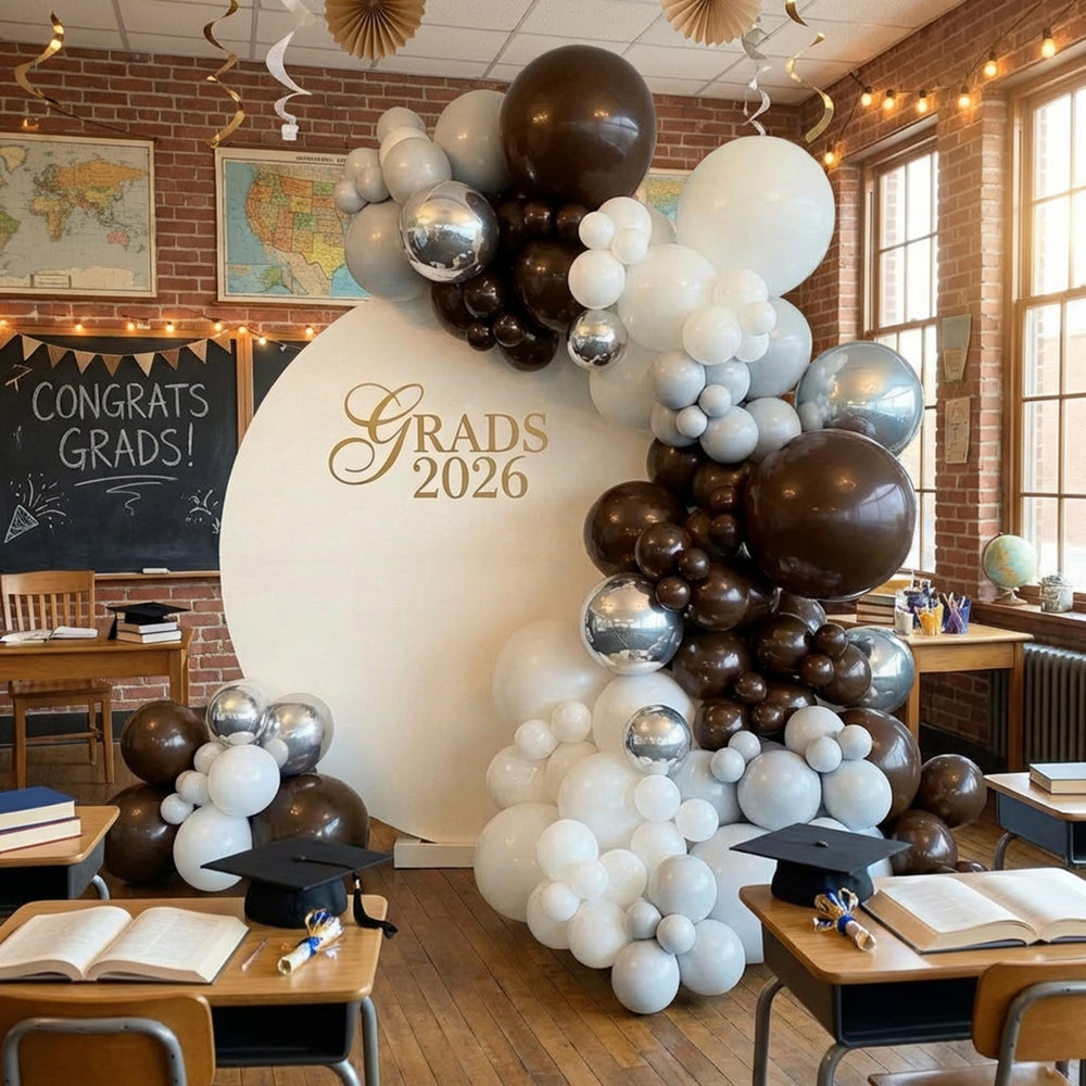 Round Backdrop Cover Graduation Event Beige Gold 2026 Text Custom Roun
