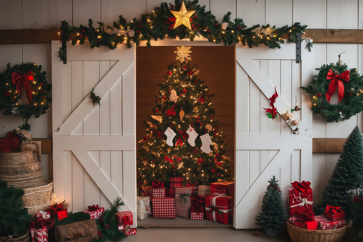 Christmas Barn Door Backdrop Rustic Barn Tree Display Professional Christmas Backdrop RR69-86